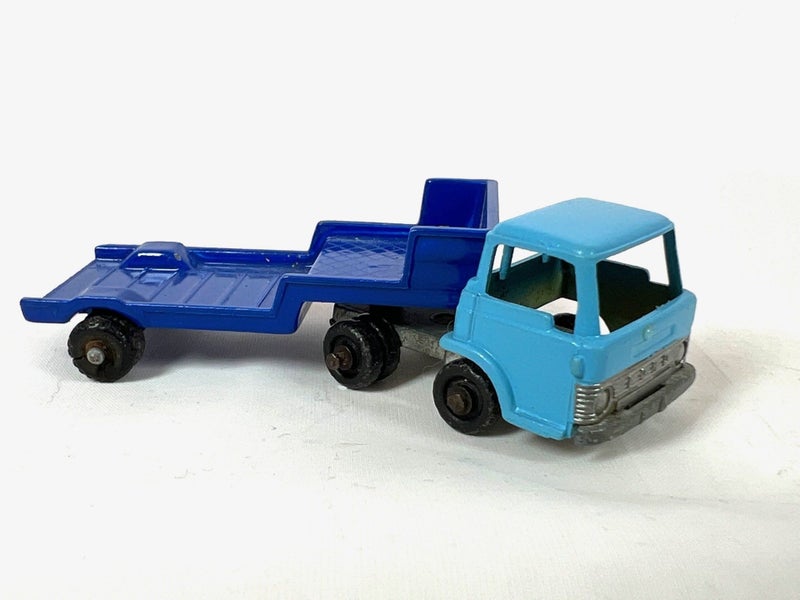 Fun Ho. Ford Truck. Articulated Carousel 1
