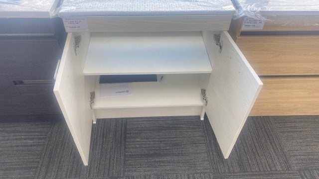QUBE 750 FLOORSTANDING VANITY IN WINTER BIRCH - CANCELLED ORDER Carousel 2