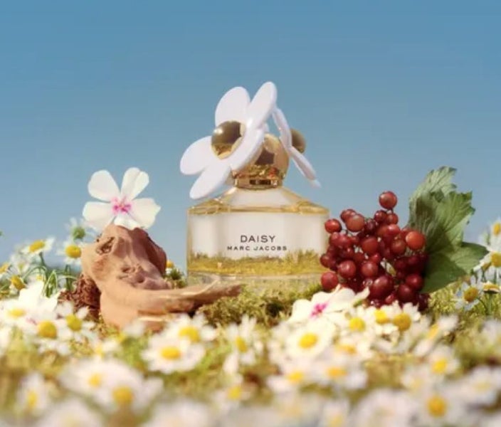 Marc Jacobs Daisy Eau de Toilette 200ml Spray Carousel 4