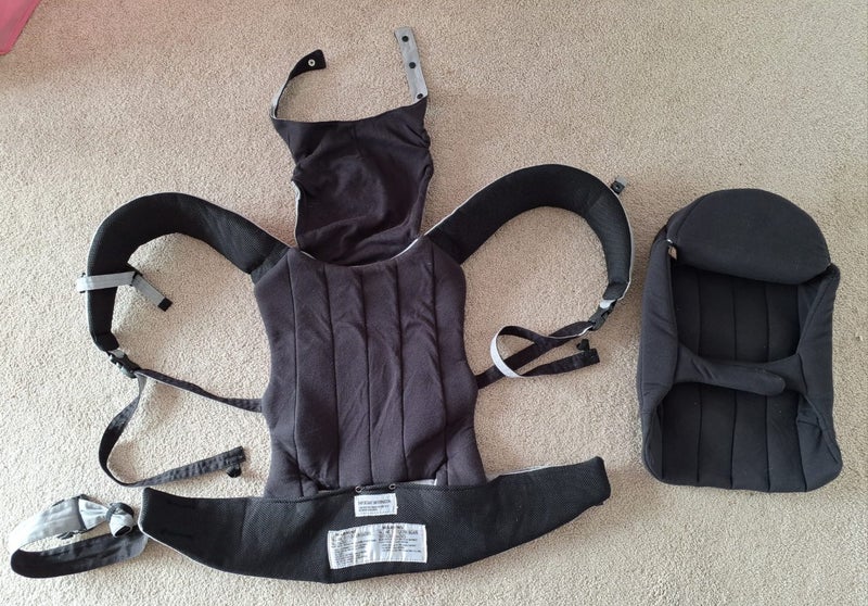 Mountain Buggy Juno Baby Toddler Carrier Carousel 2