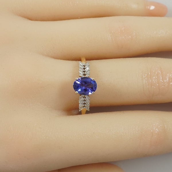 Spectacular vivid violet Tanzanite & baguette Chevron Diamond ring 9ct Carousel 7