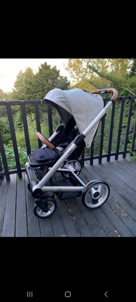 Mutsy i2 pram stroller Carousel 1
