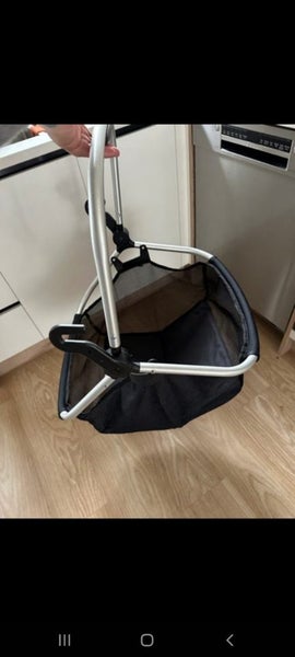 Mutsy i2 pram stroller Carousel 5
