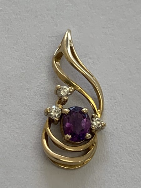 Amethyst Pendant with Three Diamonds. Carousel 2