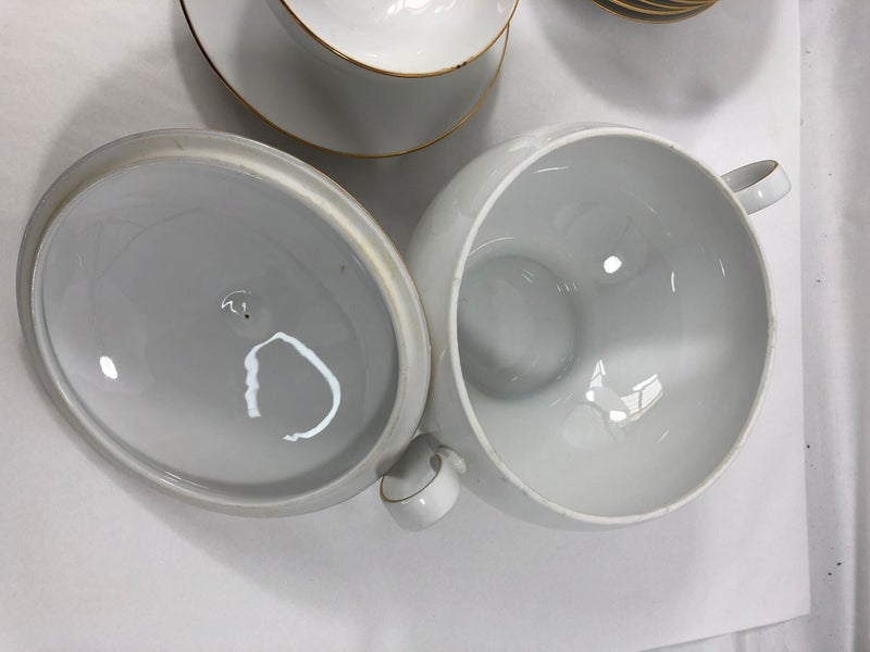 Eschenbach - Tureen & Condiment Bowl & Side Plates (19118)62953807295617112