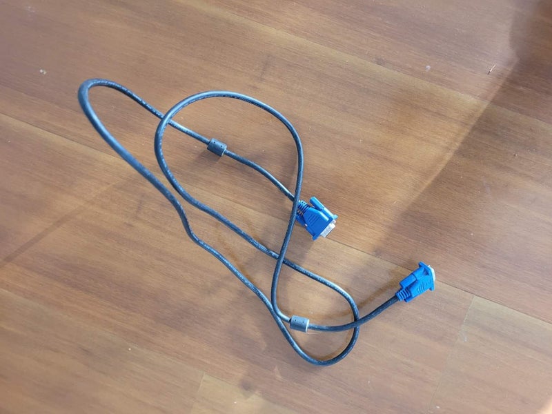 computer VGA cable Carousel 1