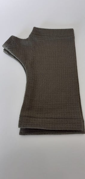 .Merino Fingerless Gloves Carousel 1