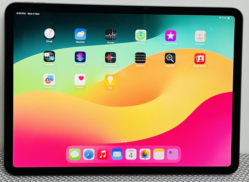 Apple iPad Pro 11" 2nd Gen 512GB - Space Grey Carousel 13