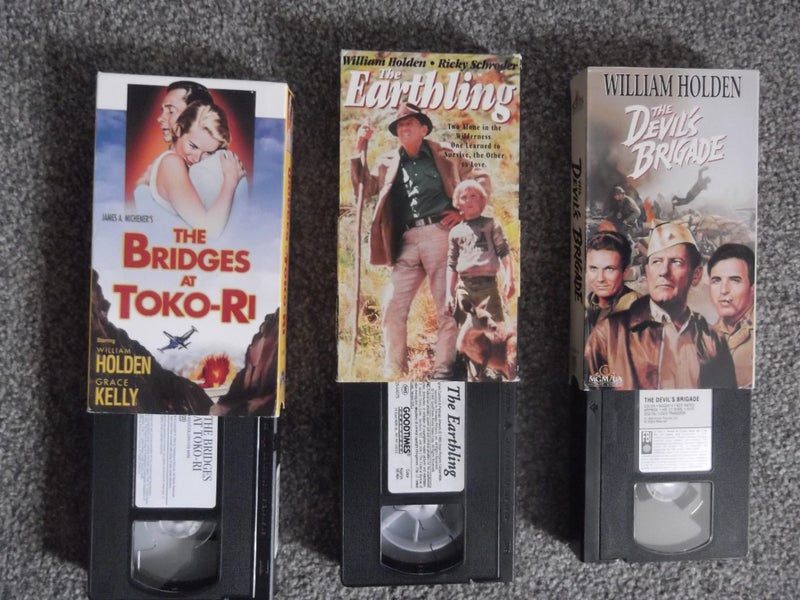 William Holden films - Bridges of Toko-Ri, Devils Brigade, or The Earthling -VHS Carousel 1