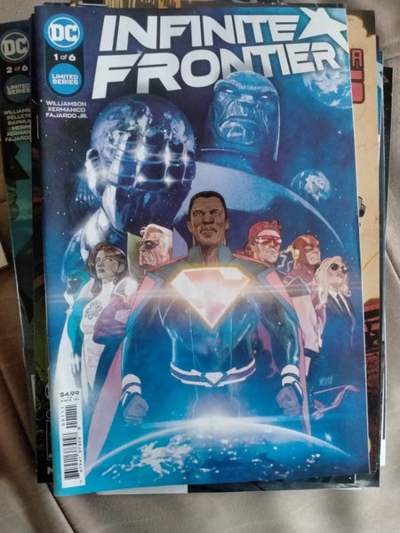Infinite frontier comic like new Carousel 1