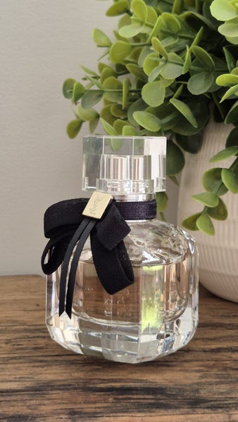 Yves Saint Laurent Mon Paris Eau de Parfum 30ml Carousel 3