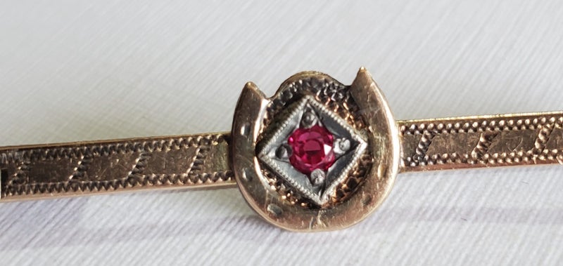 Antique Victorian 9ct Gold & Ruby Horseshoe Brooch*** Carousel 1