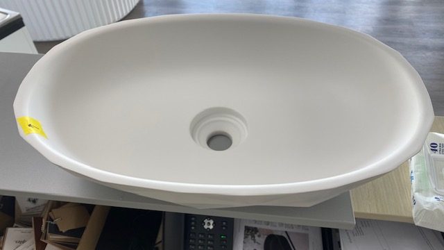 LOTUS OVAL VESSEL BASIN IN MATTE WHITE - DEMO STOCK Carousel 2