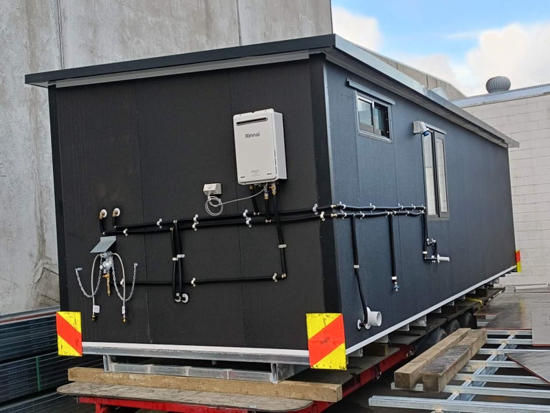 tiny house/cabin on wheels- 7mX4m64501722902913114