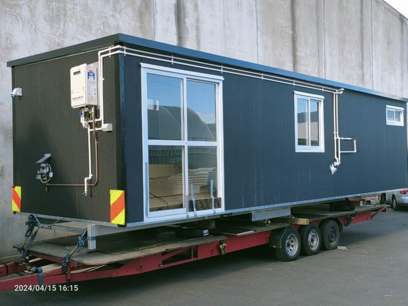 tiny home/cabin on wheels- 12mX3m Carousel 2