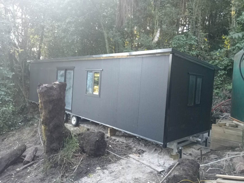 tiny home/cabin on wheels- 12mX3m62964508279553113