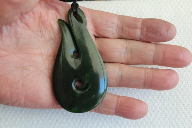 EXTRA LARGE KORU/HOOK PENDANT #XL HOOK Carousel 2