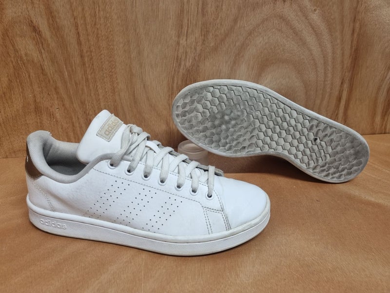 Adidas Advantage Court Sneakers White Leather Women's US 8.5 - Good Condition Carousel 2