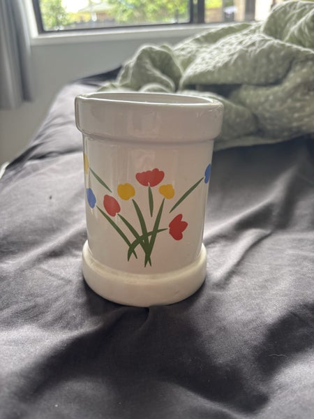 Pencil holder or for plants Carousel 1