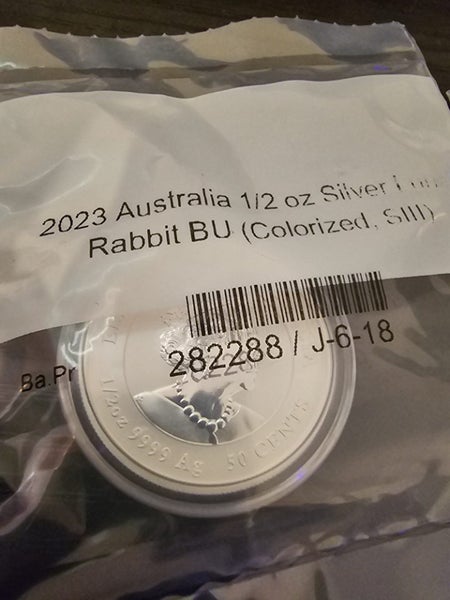 2023 1/2oz color rabbit Carousel 2