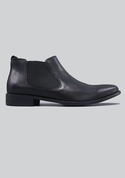 Cutler & Co Anthony Chelsea Boots in Black. Mens black boots Carousel 5