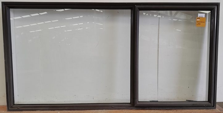 Karaka Green Aluminium Awning Window H1000 x W2000 DR12654 Carousel 1