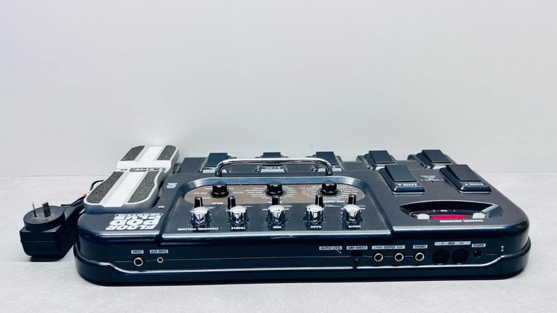 Line 6 Floor POD Plus - Black Carousel 3