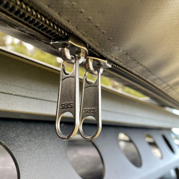 RMR 270 Awning Right/Driver Side Mounting Carousel 20