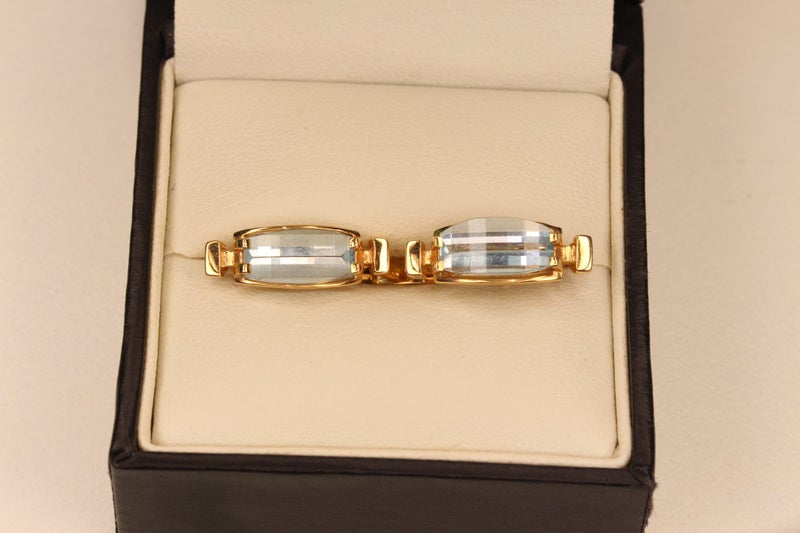 14ct Topaz Earrings Carousel 1