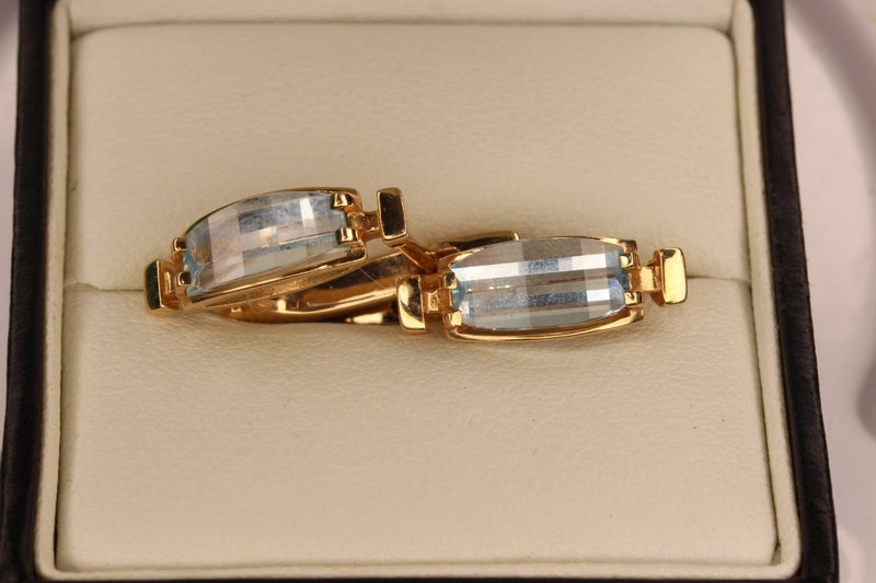 14ct Topaz Earrings Carousel 6