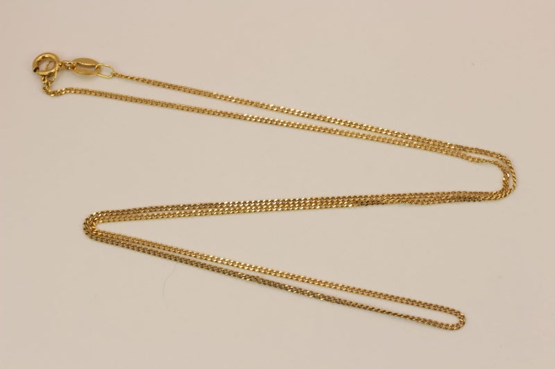 Fine 9ct Gold necklace Carousel 1