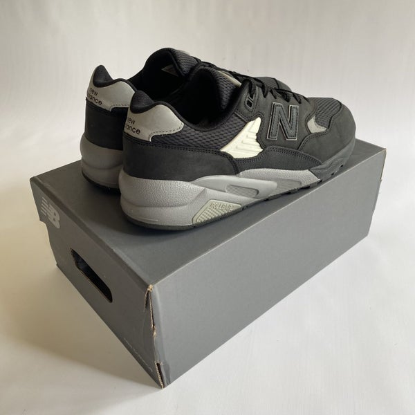 New Balance 580. US 9. FREE SHIPPING! Carousel 2