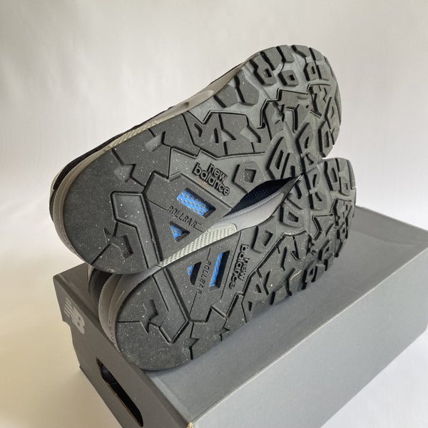 New Balance 580. US 9. FREE SHIPPING! Carousel 3