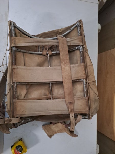Vintage Backpack/Rucksack Carousel 2