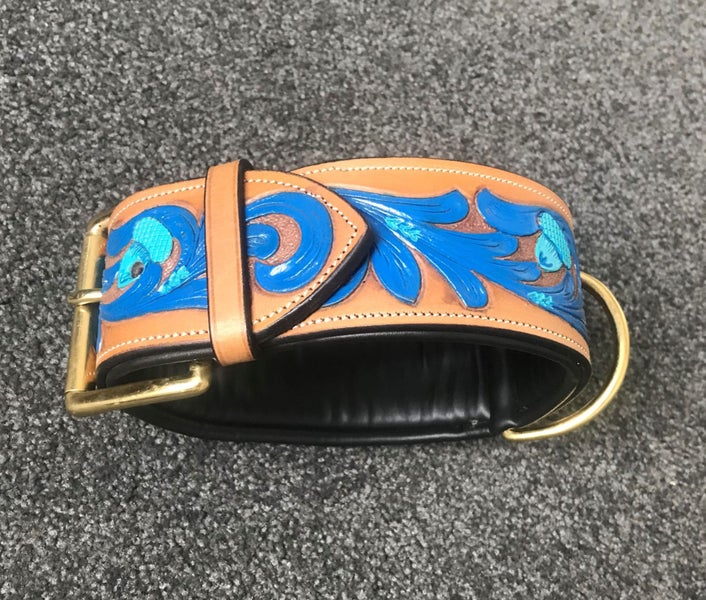 Dog Collar Carved & Painted with Large Brass Fittings Carousel 15
