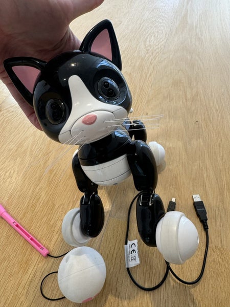 Zoomer Kitty, Interactive Toy Carousel 4