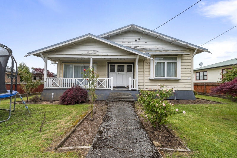 Image 1 of 28