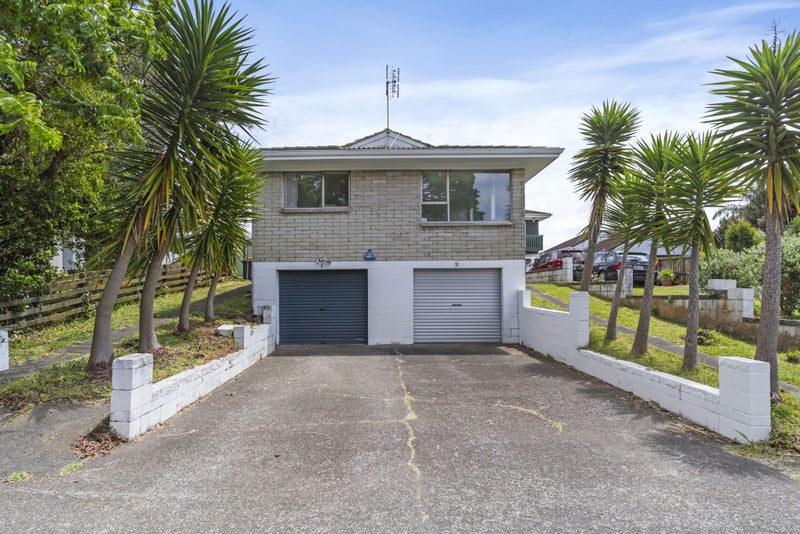 Image 1 of 21