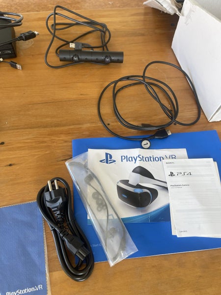 PlayStation VR headset Carousel 2