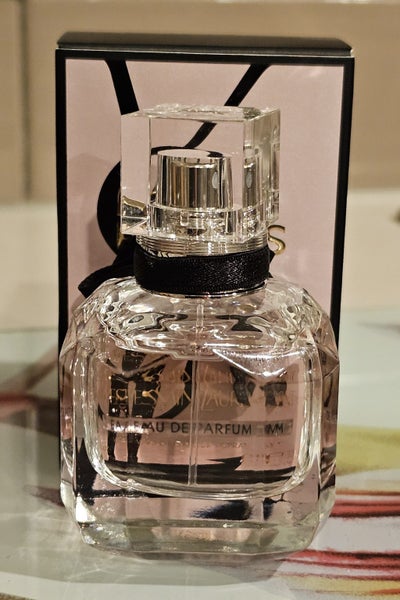 YVES SAINT LAURENT MON PARIS EDP 30ML Carousel 2