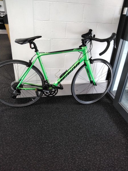 Merida Road Bike Carousel 1