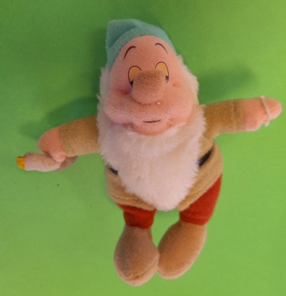 Disney Millennium Collectables toy, Sleepy, dwarf from Snow White (McDs 2000) Carousel 1