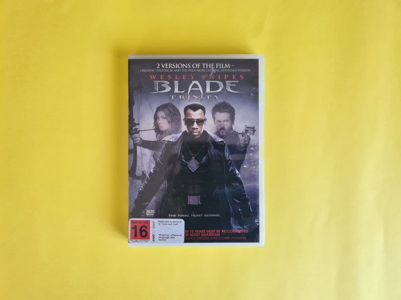 Blade Trinity Carousel 1