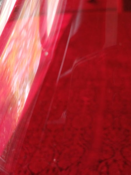 CHERRY RED LARGE ART GLASS Carousel 8