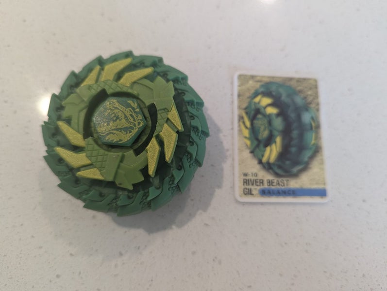 Beyblade W-10 River Beast Gil - Balance Carousel 1