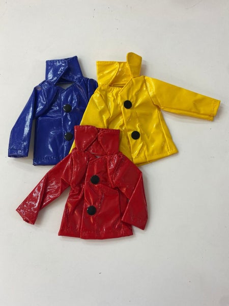 Elf Raincoat x 1 Carousel 2
