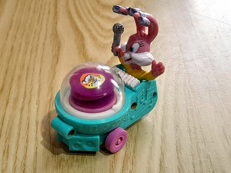1992 McDonald's Tiny Toons Adventures Wacky Rollers Babs Bunny Carousel 1