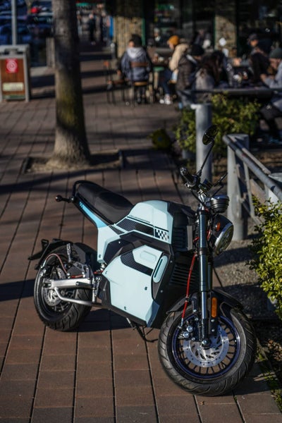 Go Charged Velociraptor - 100% Electric Bike/Moped Carousel 11