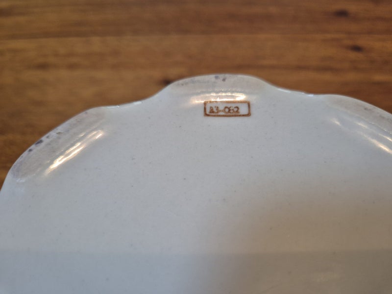 FLORAL CERAMIC TRINKET BOX Carousel 12