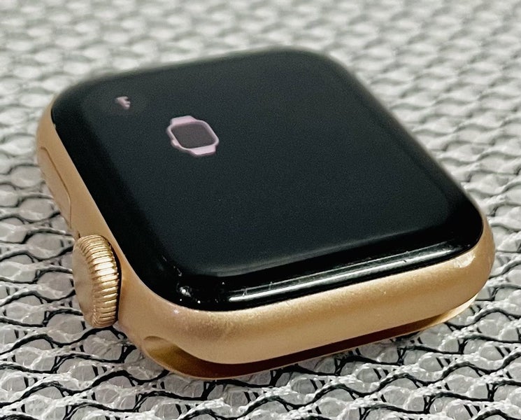Apple Watch SE 40mm GPS Rose Gold Carousel 2